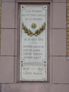 Nonhigny (M-et-M) mairie, plaque monument aux morts victimes civiles