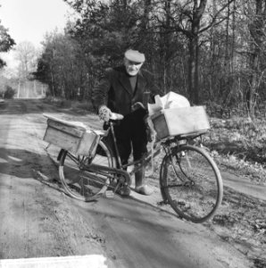 Nog een ouderwetse eierboer, H. Stigman uit Markelo, Bestanddeelnr 917-7028