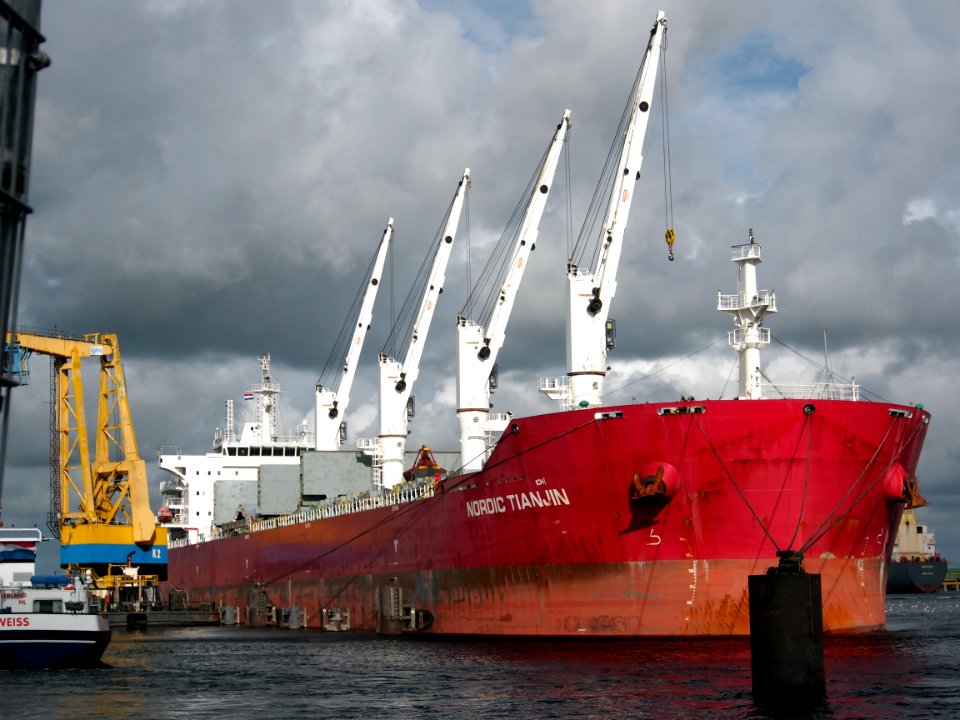 Nordic Tianjin - IMO 9632789 at the Amerikahaven, Port of Amsterdam, pic2