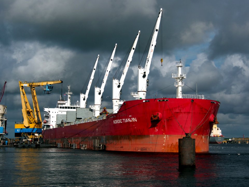 Nordic Tianjin - IMO 9632789 at the Amerikahaven, Port of Amsterdam, pic4