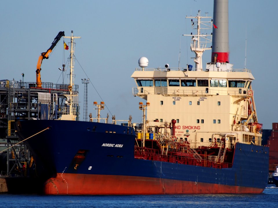 Nordic Nora (ship, 1997) IMO 9130810 Callsign OXMW2 Port of Antwerp