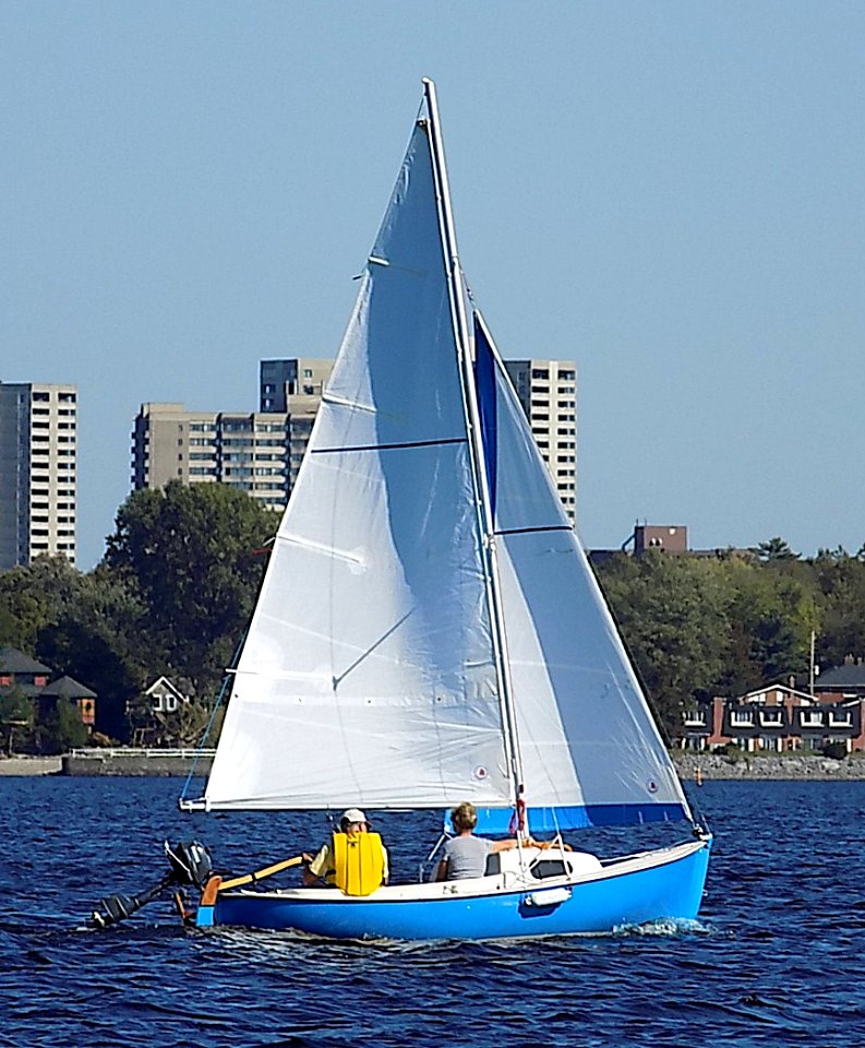 Nordica 16 sailboat 1390