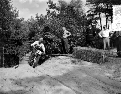 Norg Internationaal motorcross, Rietman in actie, Bestanddeelnr 907-3072