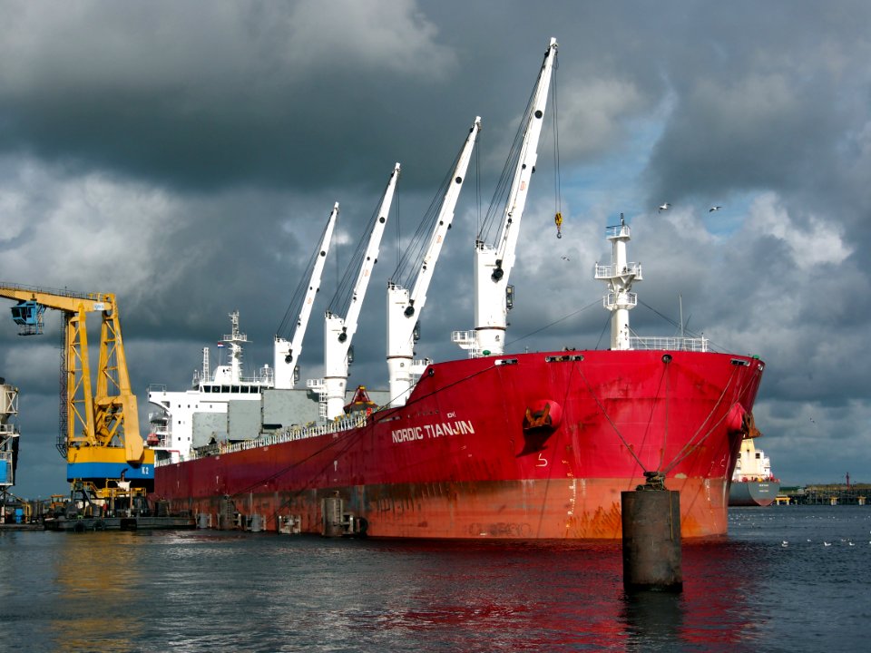 Nordic Tianjin - IMO 9632789 at the Amerikahaven, Port of Amsterdam, pic3