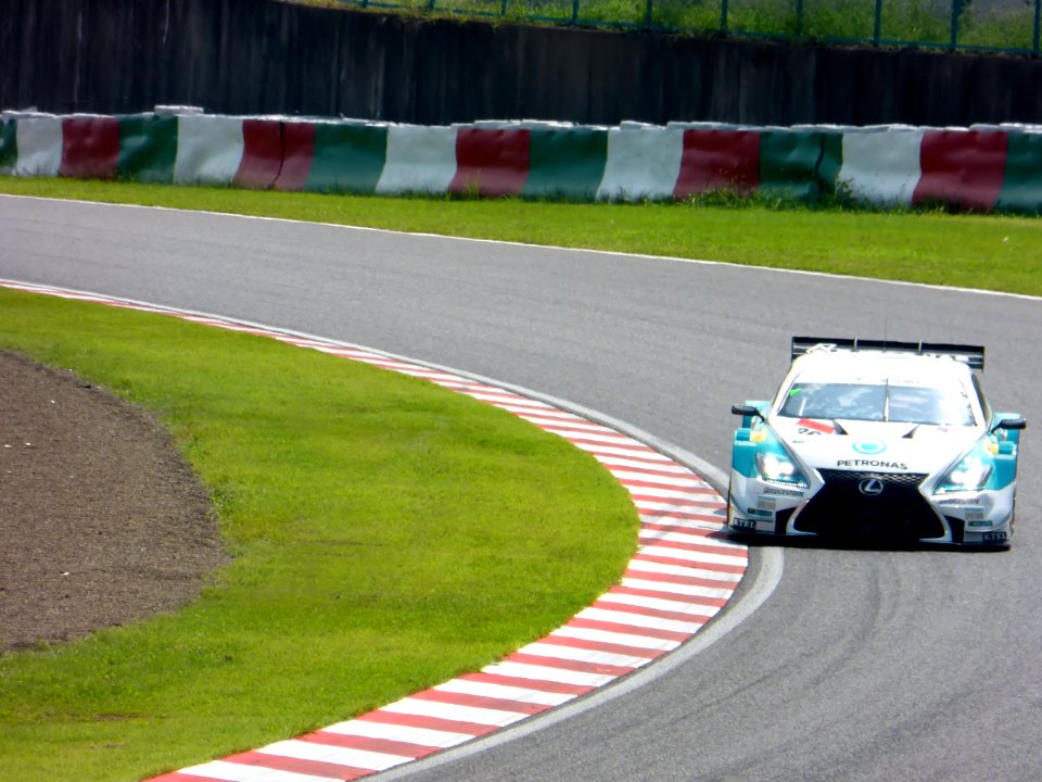 No.36 PETRONAS TOM'S RC F at 2014 pokka sapporo 1000km (2)