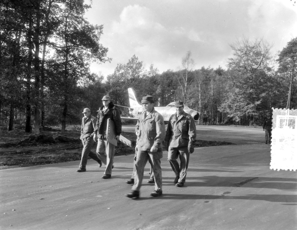 North American F-86 Sabres van het USAFE 32 ste Fighter Day Squadron gestatione, Bestanddeelnr 906-8346
