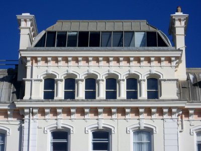 Norfolk Hotel (Mercure Brighton Seafront), King's Road, Brighton (NHLE Code 1381642) (October 2013) (2)