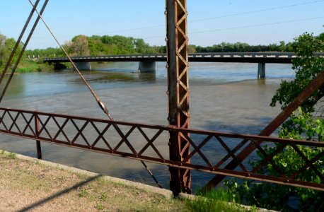 North Loup bridge (806 Rd) view DS 1