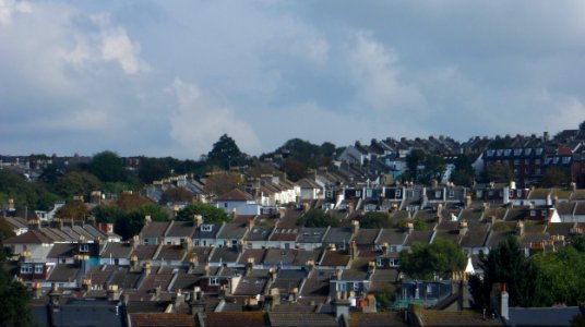 Northeastward view from The Greenway, New England Quarter, Brighton (October 2013) (5)