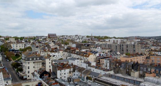 Northeastward view across Montpelier area, Brighton (May 2019, seen from Embassy Court) (1)