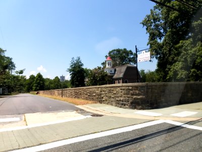 Northeastmdstmaryannchurchbacklot