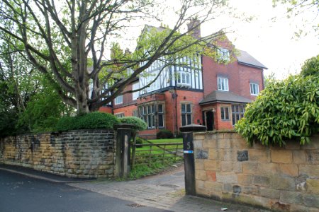 North Hill Road, Headingley 2019-04-24 (2)