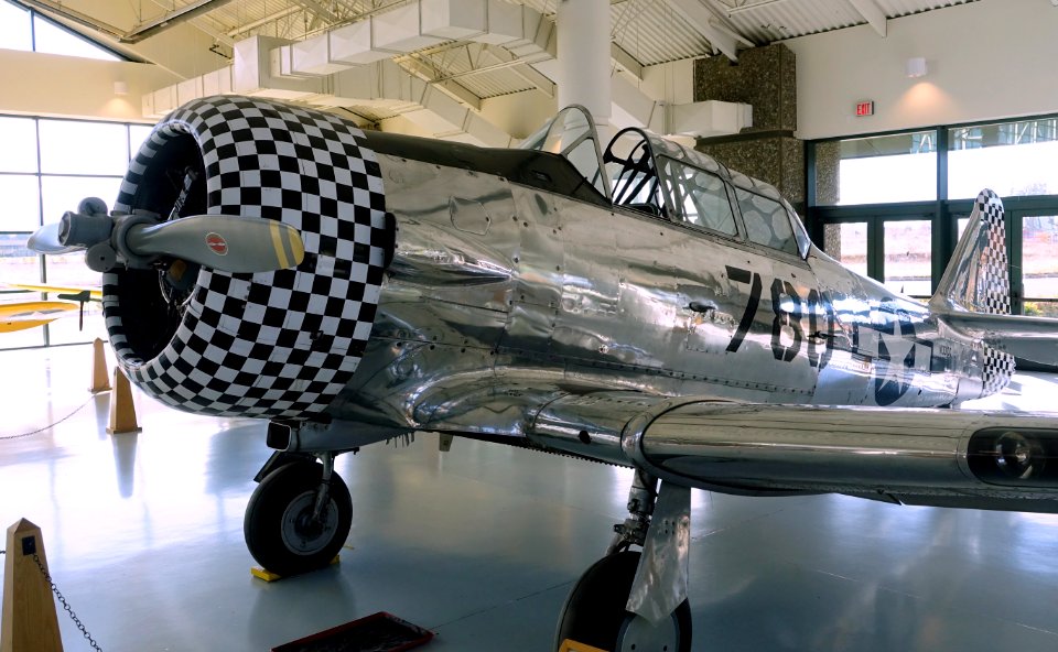 North American SNJ-4 Texan, 1943 - Evergreen Aviation & Space Museum - McMinnville, Oregon - DSC00616