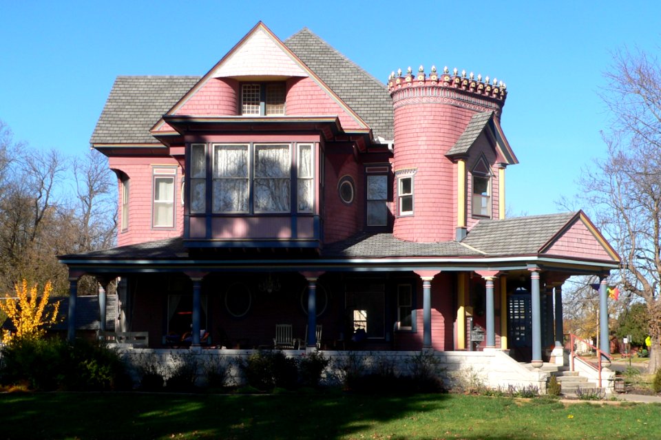 Northrup house, Iola, KS, from S 1