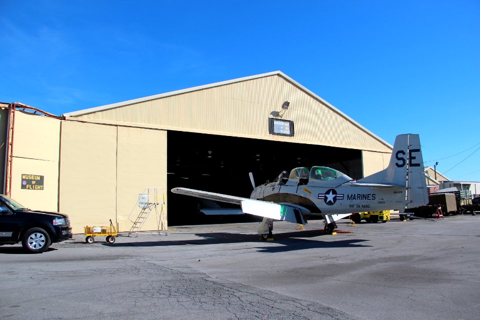 North American T-28 Trojan, Beechcraft T-34 Mentor, Richard B. Russell Airport, Nov 2017 1