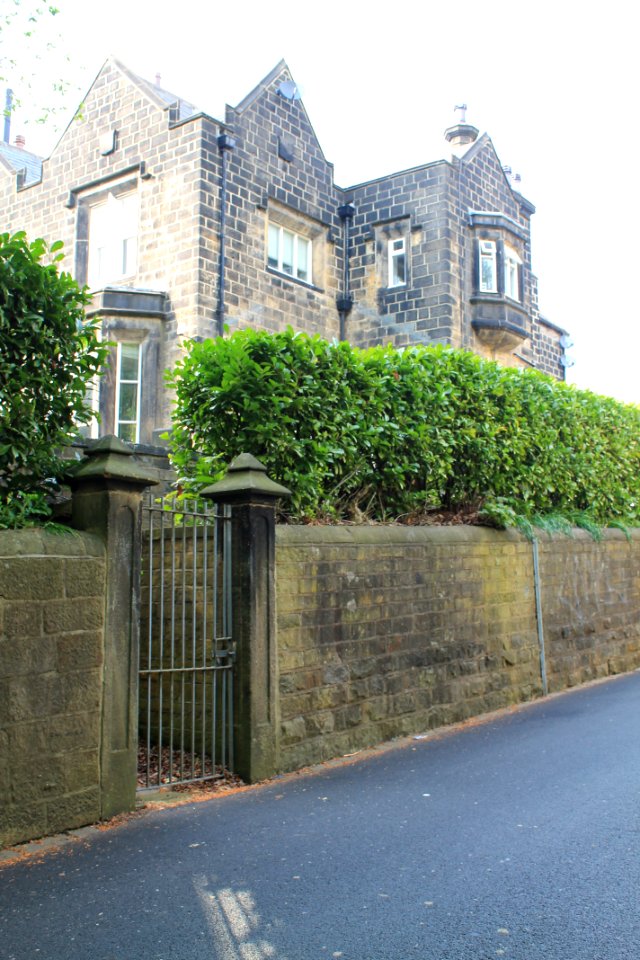 North Hill Road, Headingley 2019-04-24 (18)