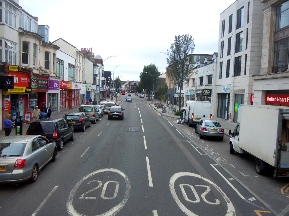 Northward view along London Road, Brighton (July 2017)