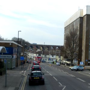 Northward view along New England Street near Cross Street-Elder Place junction, New England Quarter, Brighton (April 2013)
