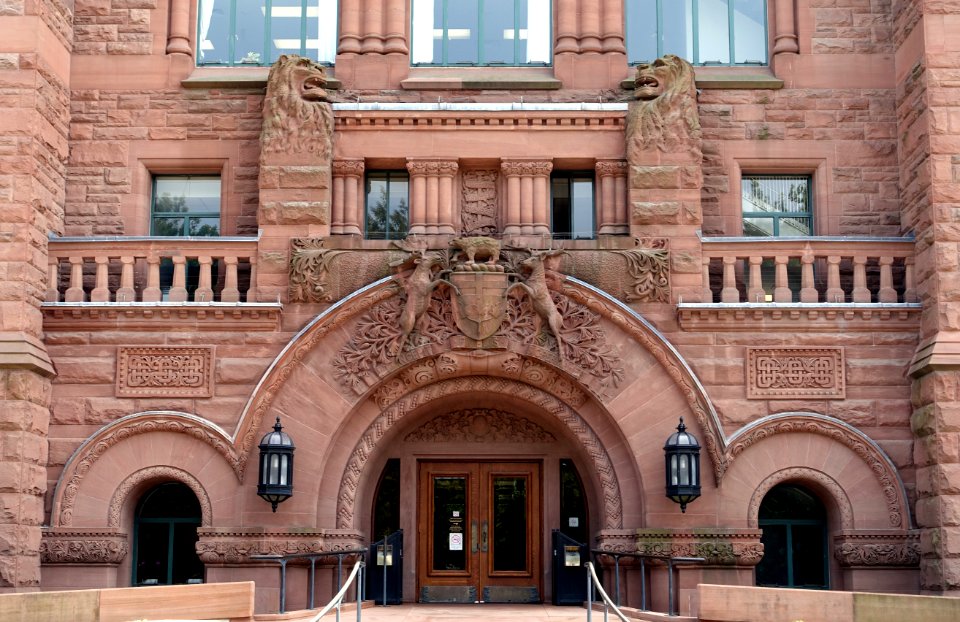 North facade, Ontario Legislative Building - Toronto, Canada - DSC00229