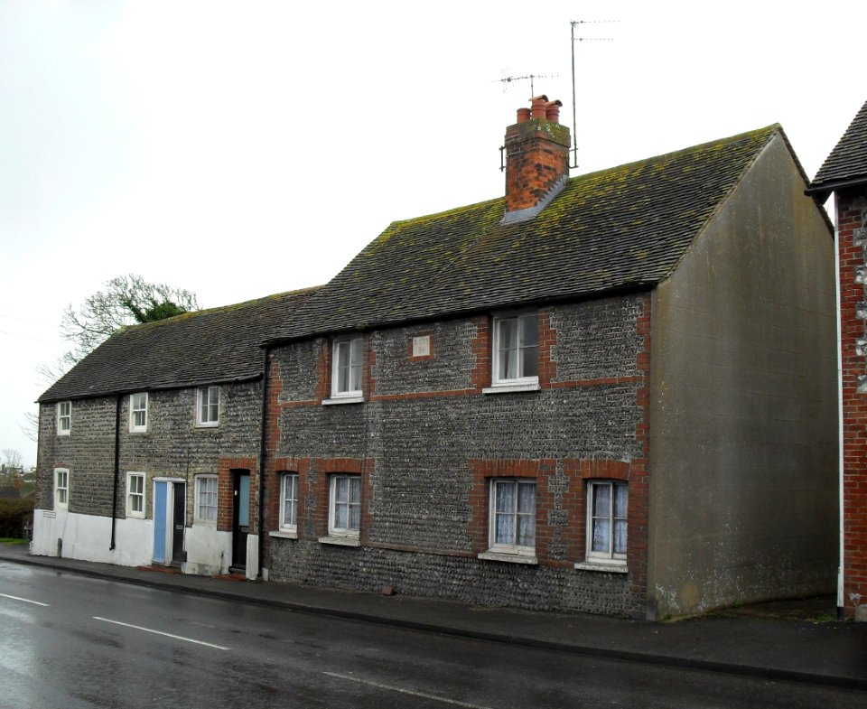 Northgate Cottages, Falmer Road, Rottingdean (NHLE Code 1380502) (February 2011)