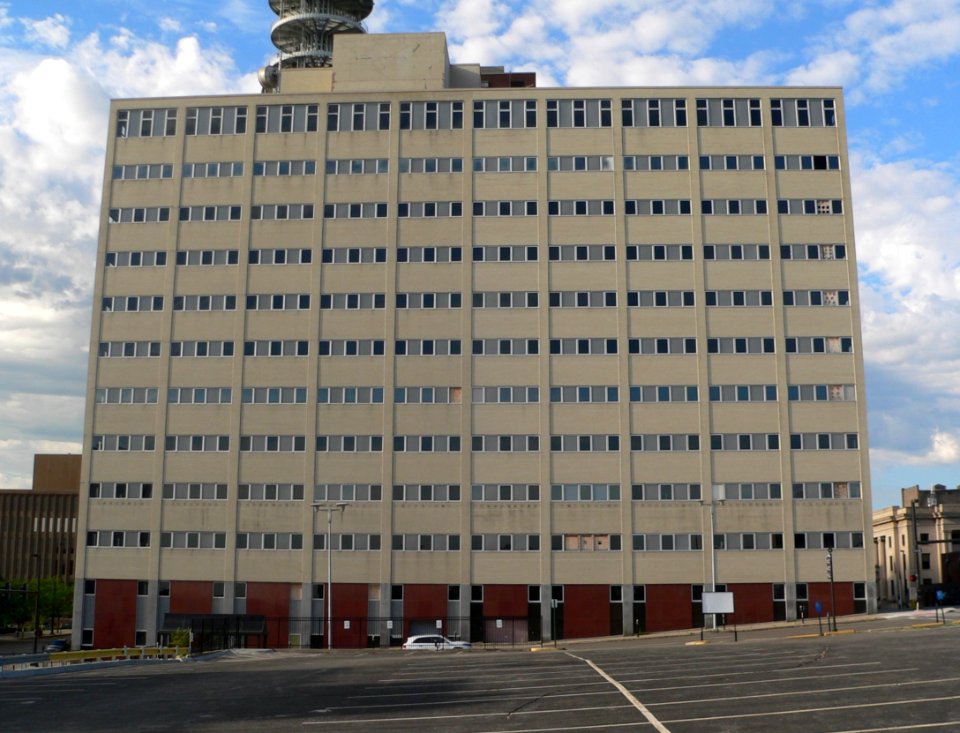 Northwestern Bell Headquarters (Omaha) from N 1