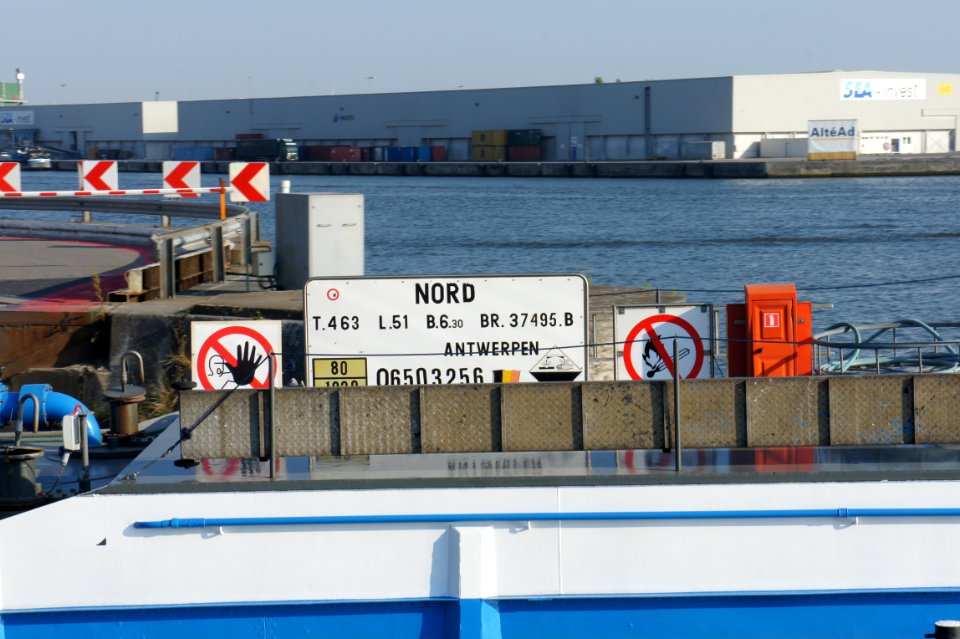 Nord - ENI 06503256, Port of Antwerp, pic3