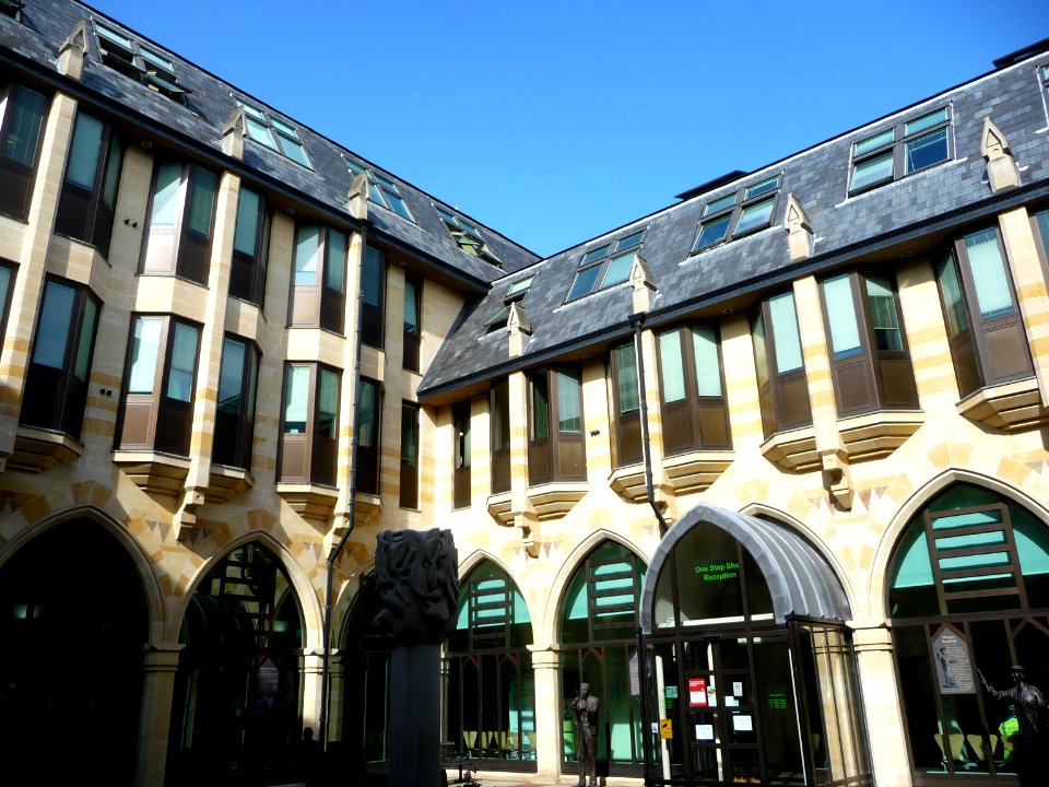 Northampton Guildhall 02