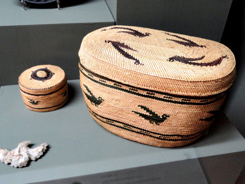 Nootka Makah baskets - Pacific Grove Museum of Natural History - DSC06592