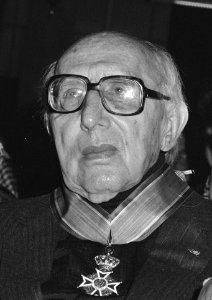 Norbert Elias, 1987 (cropped)