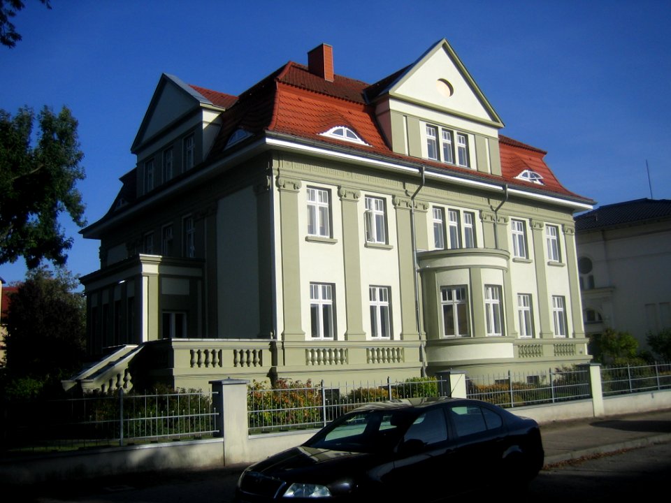 Neubrandenburg Jahnstraße 11
