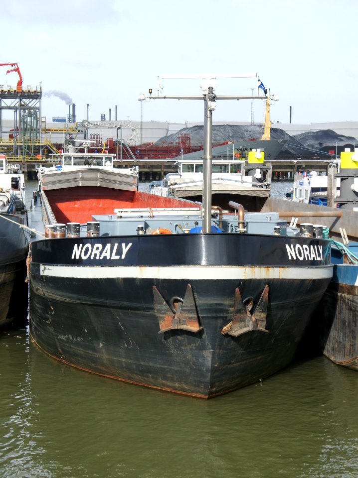 Noraly, ENI 06003460, Botlek, Port of Rotterdam