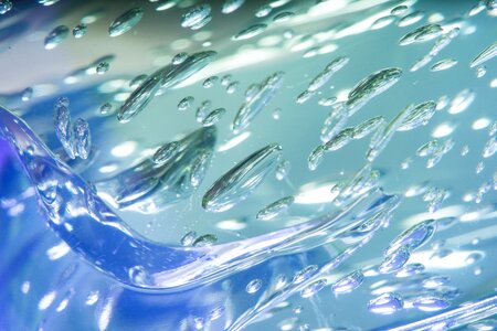 Air drop blue bubbles