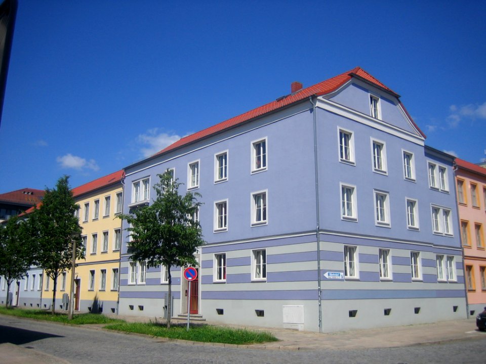 Neubrandenburg Dümperstraße 10
