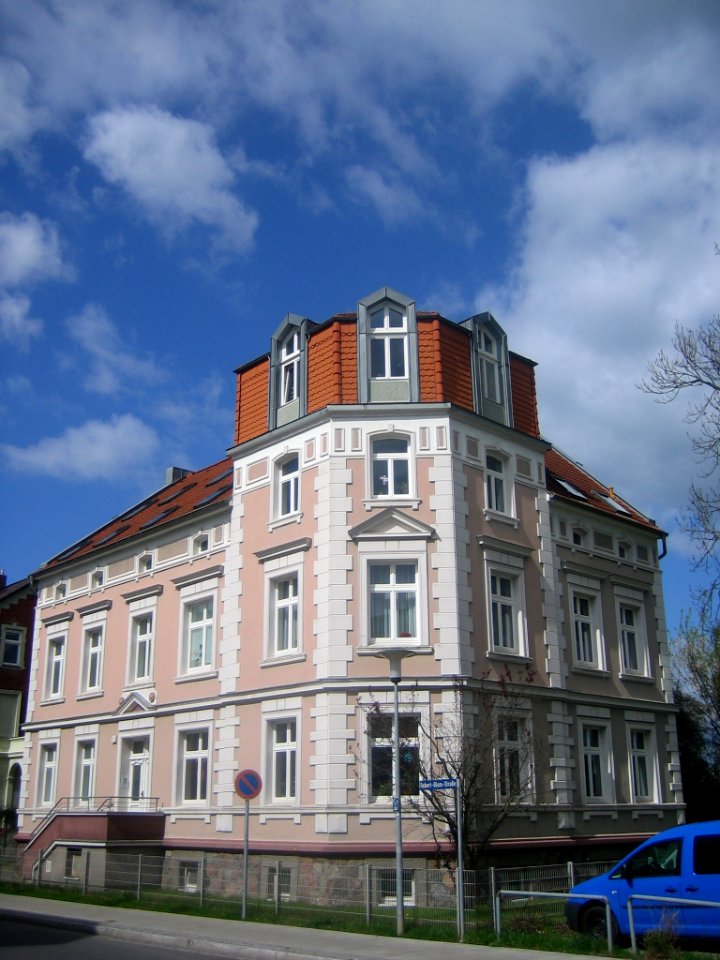 Neubrandenburg Robert-Blum-Straße 1