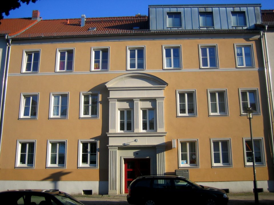 Neubrandenburg Badstüberstraße 12