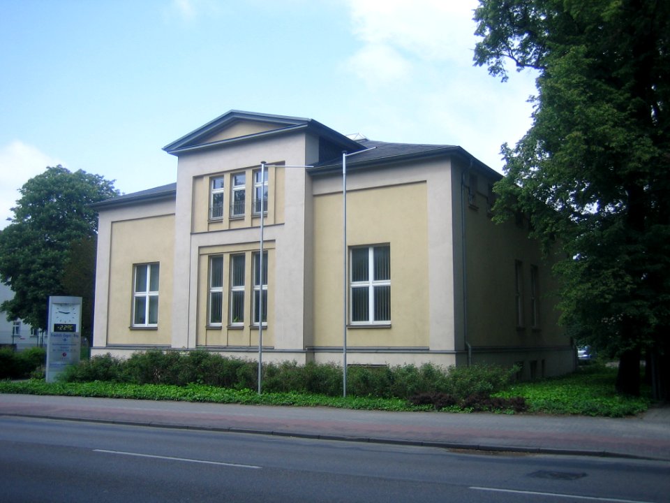 Neubrandenburg Friedrich-Engels-Ring 6