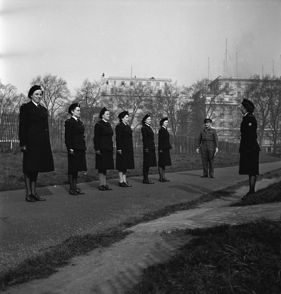 Netherland Women's Auxiliary Corps (Vrijwillig Vrouwen Hulpkorps VHK), Bestanddeelnr 935-3439