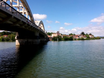 Neuville-sur-Saône - Pont côté amont