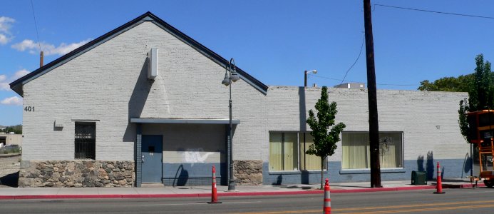 Nevada-California-Oregon locomotive house from SSE 1
