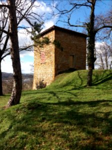 Neuville-sur-Saône - Tour de l'Écho - Côté est