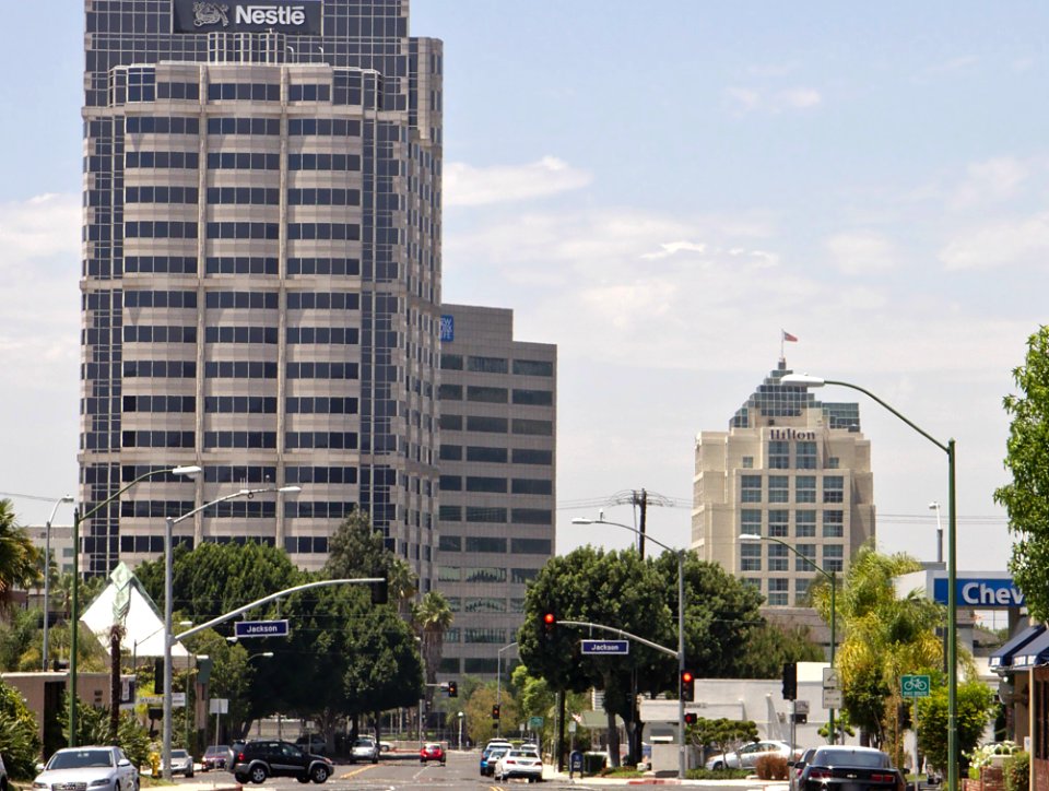 Nestlé building from Glenoaks 2014 (cropped2)