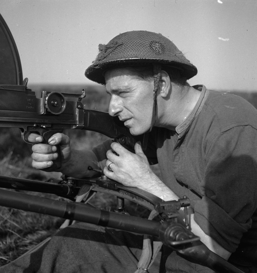 Netherlands Brigade Manoeuvres. Oefeningen Prinses Irene Brigade. Geen bijschri, Bestanddeelnr 934-9379