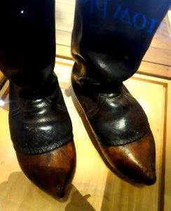 Netherlands boots for peat-cutting (pet laarzen), c. 1900 - Bata Shoe Museum - DSC00219