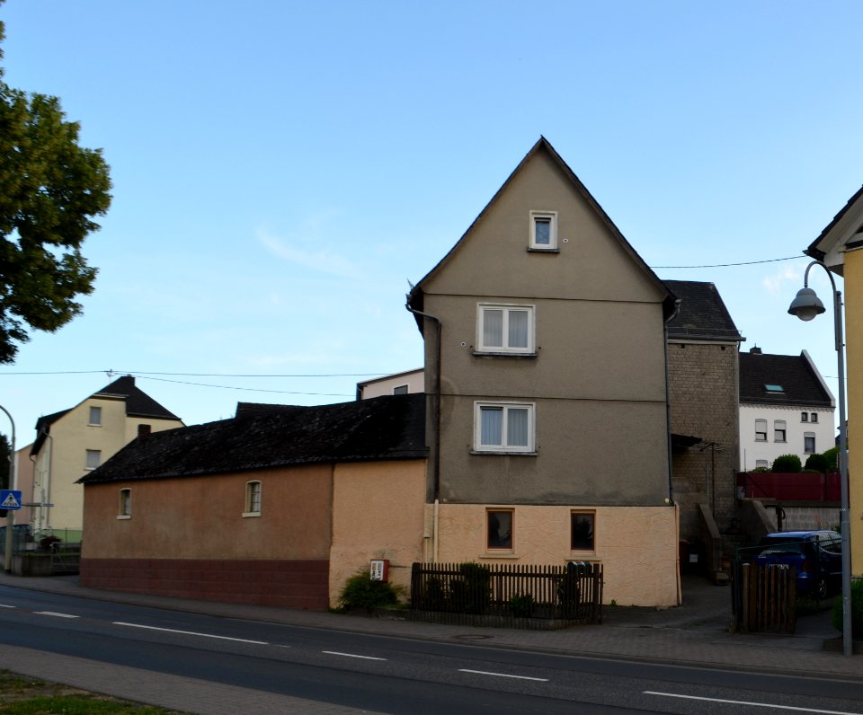 Nentershausen (Westerwald), Koblenzer Straße 7