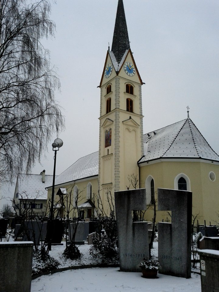 Nenzing-Kath-Pfarrkirche-Hl-Mauritius