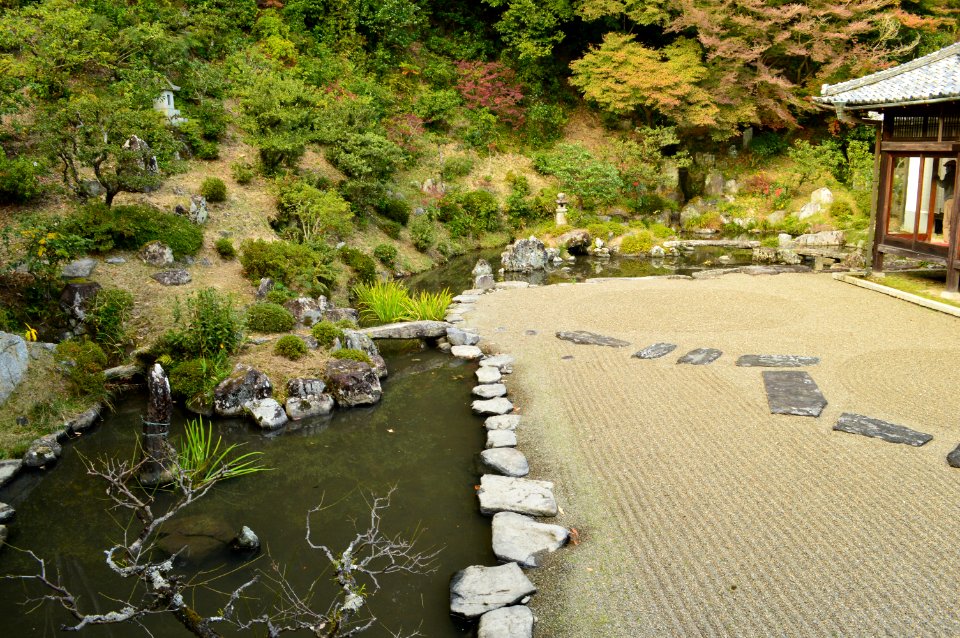 Negoro-ji (Iwade), teien-2