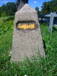 Neubrandenburg Weitin Halbmeilenstein