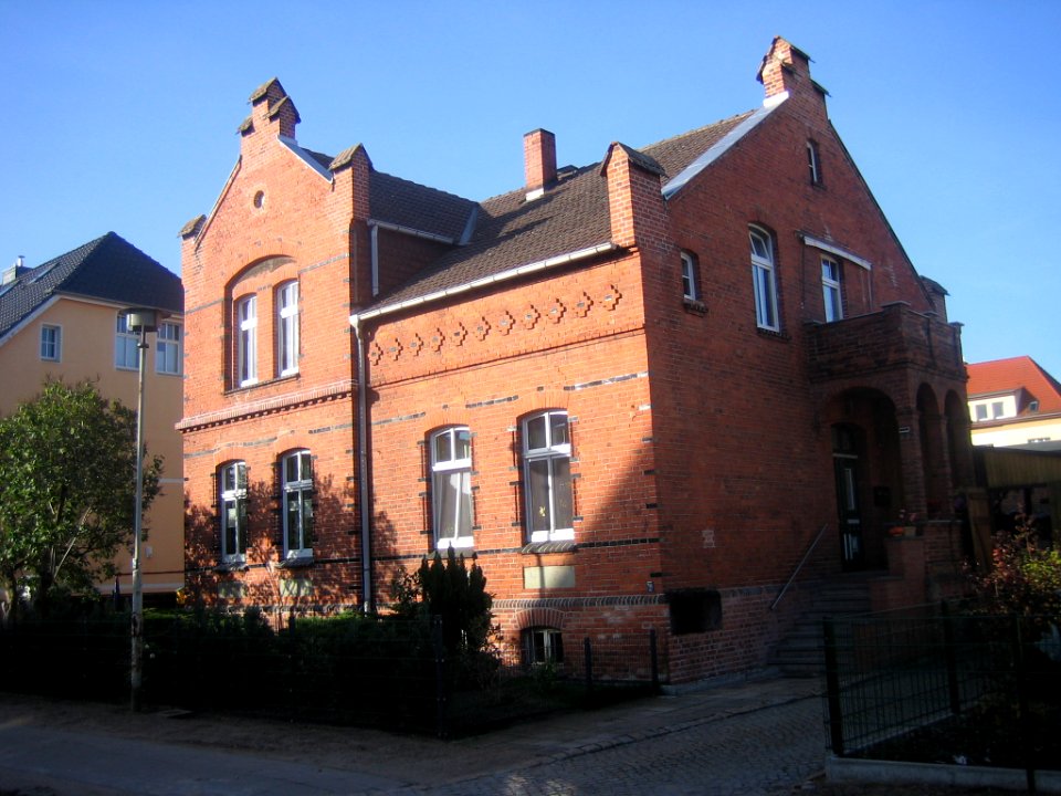 Neubrandenburg Voßstraße 9