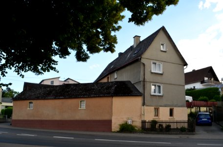 Nentershausen (Westerwald), Koblenzer Straße 7 (1)