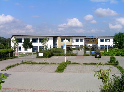 Neu-Anspach, Grundschule am Hasenberg (2)